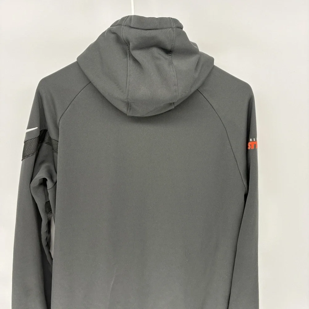 Nike performance wear